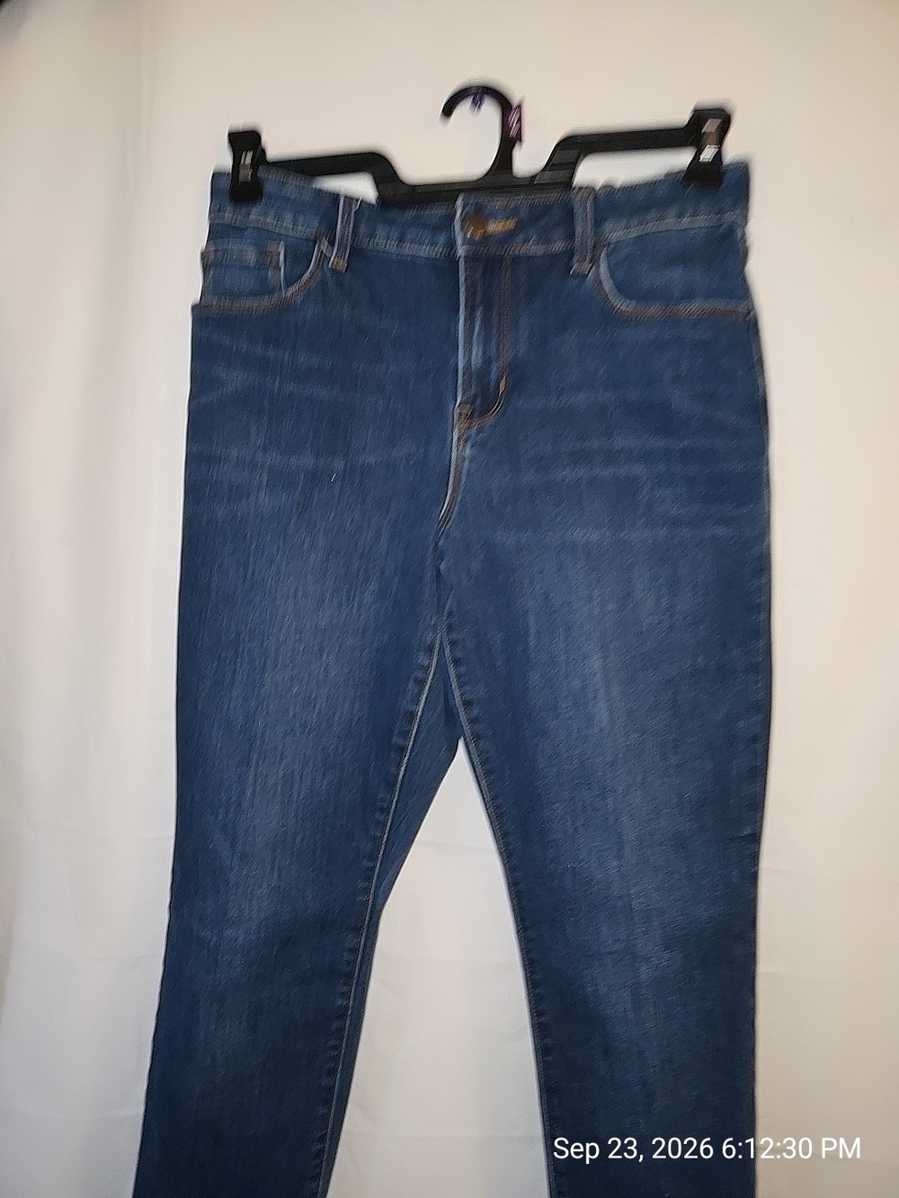 Old Navy Women’s Skinny Jeans in Dark Blue Wash
